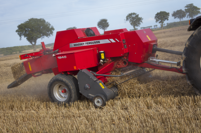 Massey Ferguson SB 1800-Seien